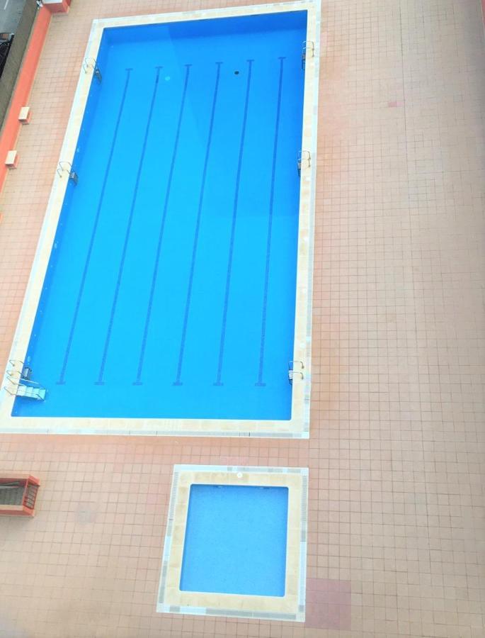 Apartament Apartamento Con Piscina Y Gran Terraza Con Vistas - Muy Cerca De La Playa, El Centro Y La Estacion Vilassar De Mar Zewnętrze zdjęcie