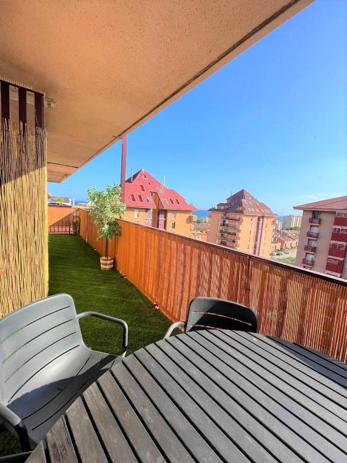 Apartament Apartamento Con Piscina Y Gran Terraza Con Vistas - Muy Cerca De La Playa, El Centro Y La Estacion Vilassar De Mar Zewnętrze zdjęcie