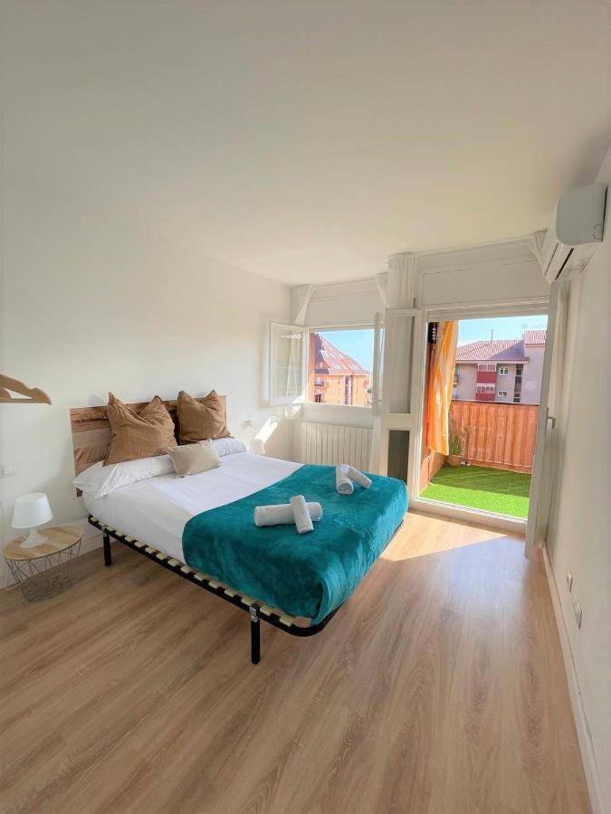 Apartament Apartamento Con Piscina Y Gran Terraza Con Vistas - Muy Cerca De La Playa, El Centro Y La Estacion Vilassar De Mar Zewnętrze zdjęcie
